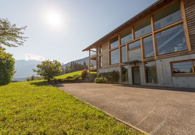 locations lac annecy appartement, luxe, location saisonnière, annecy, vacances, neige, plage, hôtel, soleil, hiver, Saint-Jorioz, montagnes, lac