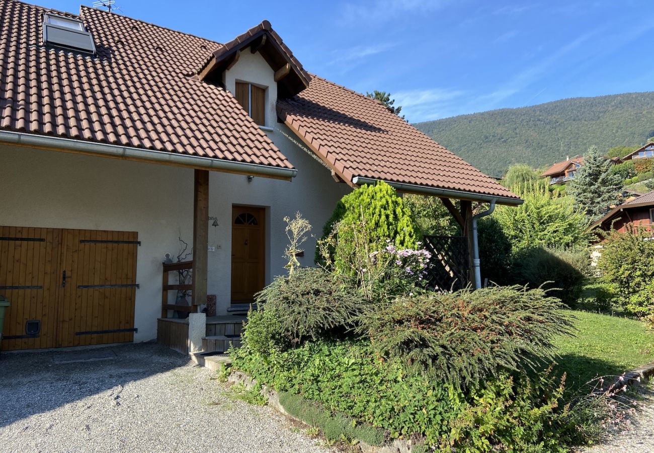 Maison mitoyenne à Saint-Jorioz - LA MAISON D'ÉPAGNY Maison mitoyenne à Saint-Jorioz - LA MAISON D'ÉPAGNY