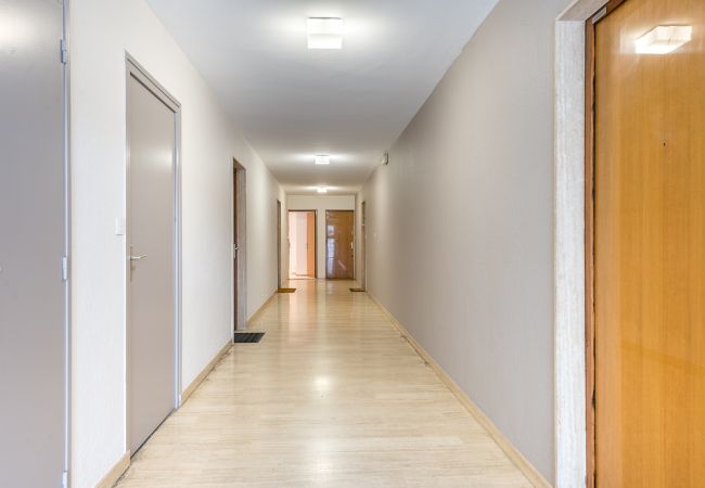 LLA Selections - Location saisonnière de maisons et chalets Premium  appartement, luxe, location saisonnière, annecy, vacances, neige, plage, hôtel, soleil, hiver, Saint-Jorioz, montagnes, lac