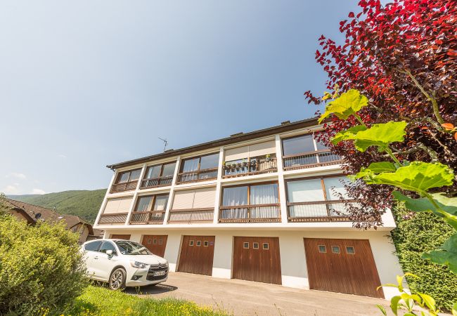 résidence annecy façade, studio, appartement, luxe, location saisonnière, annecy, vacances, lac, montagne, hôtel, neige, soleil, cocooning