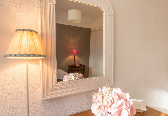 Maison à Annecy-le-Vieux - ANNECY - Lumineuse Villa de famille avec Piscine Maison à Annecy-le-Vieux - ANNECY - Lumineuse Villa de famille avec Piscine