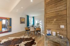 salle à manger, convivial, rénové, meublé avec goût, moderne, appartement, soleil, jardin, cuisine