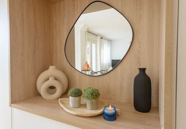 Appartement à Veyrier-du-Lac - VEYRIER centre - Pool and View, Apt contemporain Appartement à Veyrier-du-Lac - VEYRIER centre - Pool and View, Apt contemporain