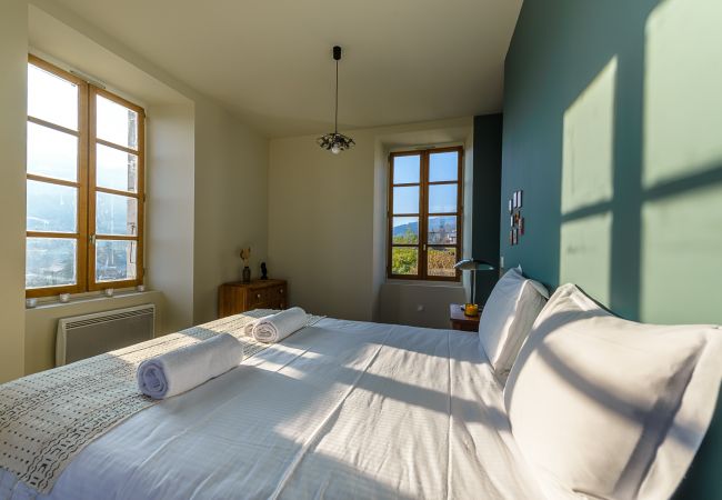 location maison de vacances - location Lac Annecy chambre, jardin, location saisonnière, vacances, saint-jorioz, lac, montagne, luxe, maison, hôtel, neige, soleil