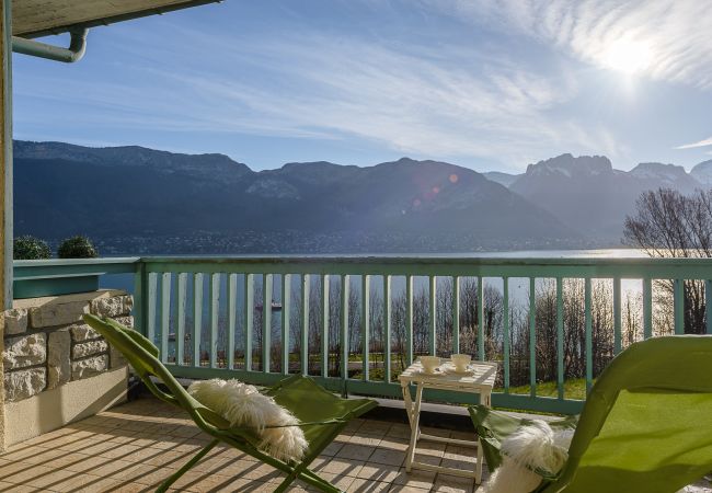 LLA Selections - Location saisonnière de maisons et chalets Premium villa de famille, piscine, vue lac, haut de gamme, conciergerie, location saisonnière, vacances, été, hôtel, à louer