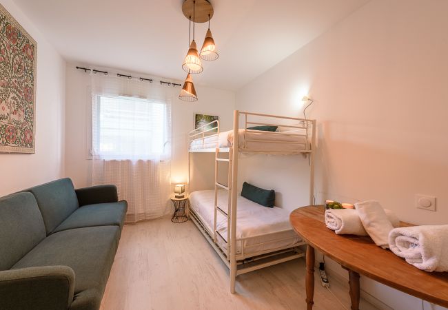 location vacances saint jorioz appartement 4 personnes, écoresponsable, location saisonnière, conciergerie haut de gamme, vacances, hôtel, annecy, été
