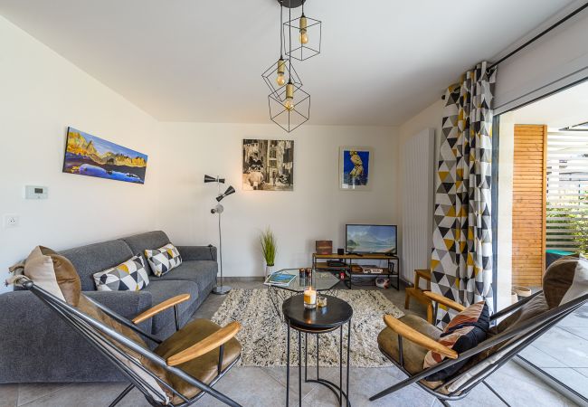 saint jorioz annecy appartement 4 personnes, rez-de-jardin, location saisonnière, conciergerie haut de gamme, vacances, hôtel, annecy, été