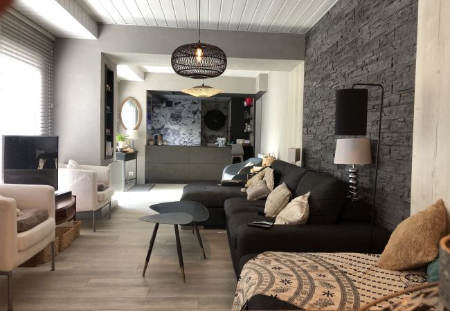 Maison à Duingt - LES PLATANES Maison à Duingt - LES PLATANES