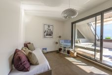 plage privée, villa lac d'Annecy, maison à louer, vacances à Duingt, séjour lac et montagnes, hébergement au bord du lac 
